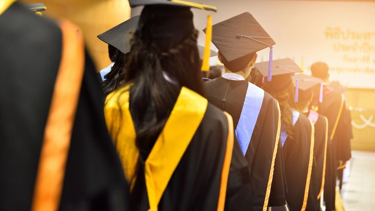 Grad PLUS Loans What Graduate Students Need to Know